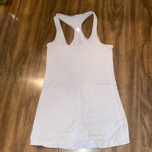 Lululemon size 4 tank